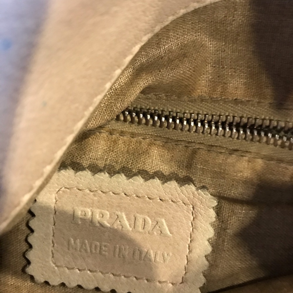 Authentic Prada Cream Handbag - Picture 3 of 8